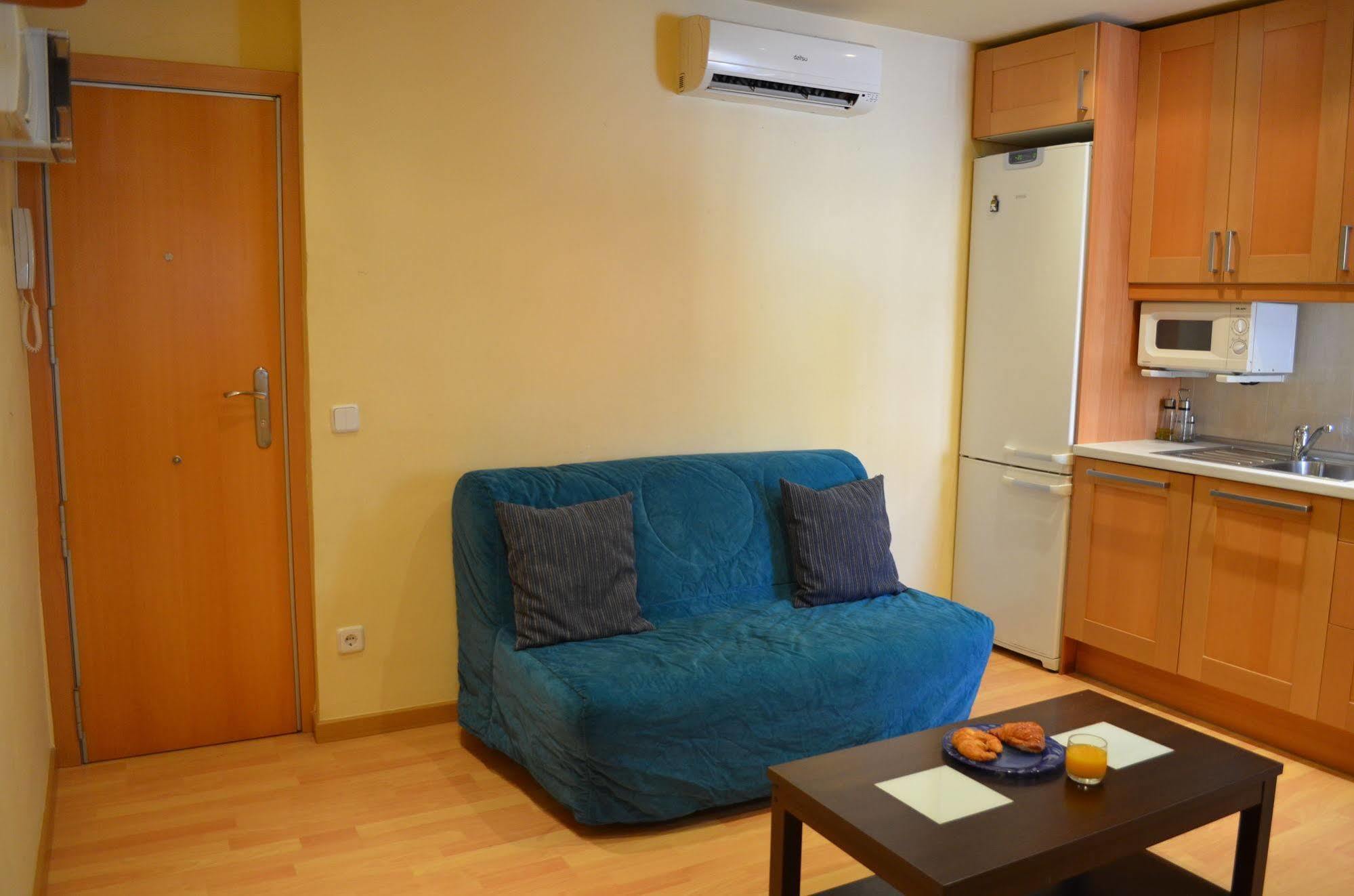 Apartment Bed&Bcn Sant Andreu II Barcelona Ngoại thất bức ảnh